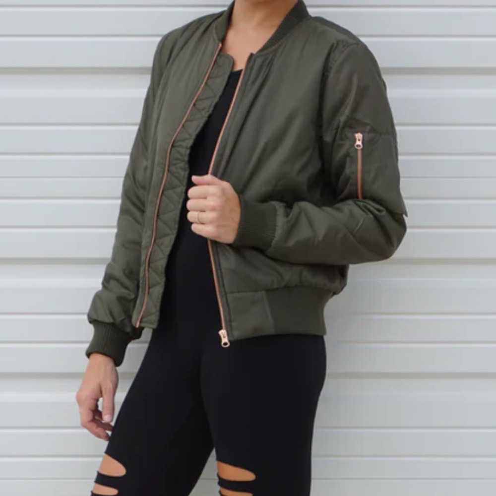 Iris Bomber Jacket Olive Green